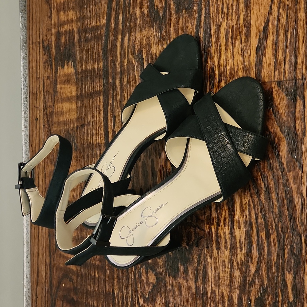 Jessica Simpson Black Heels, Size 9.5